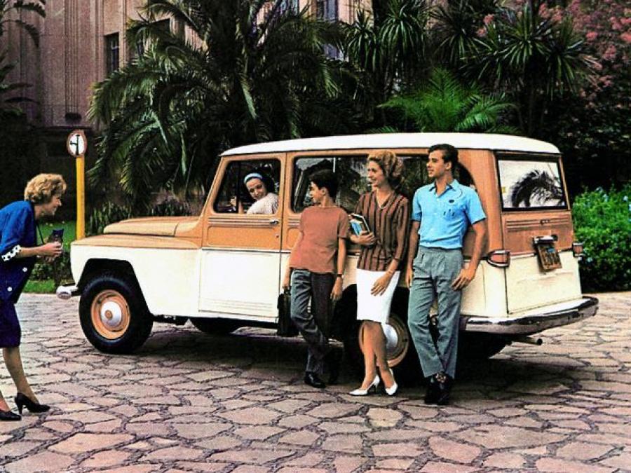  Willys Rural Wagon 1960 года  (фото 3 из 4)